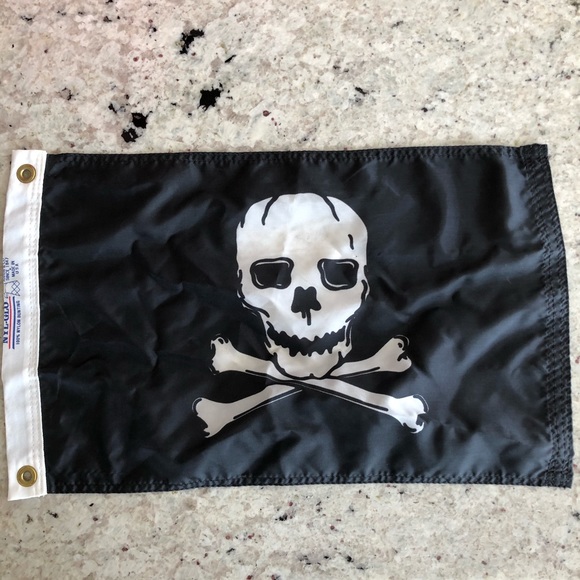 Nyl-Glo Other - Nyl-Glo pirate 🏴‍☠️ flag